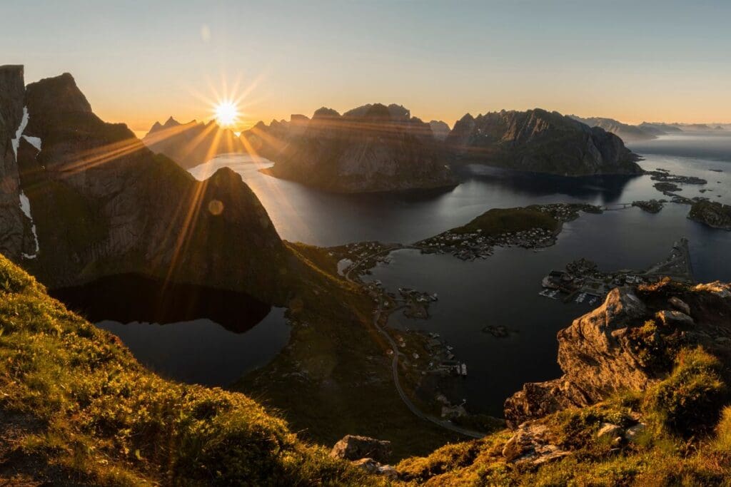 lofoten midnight sun