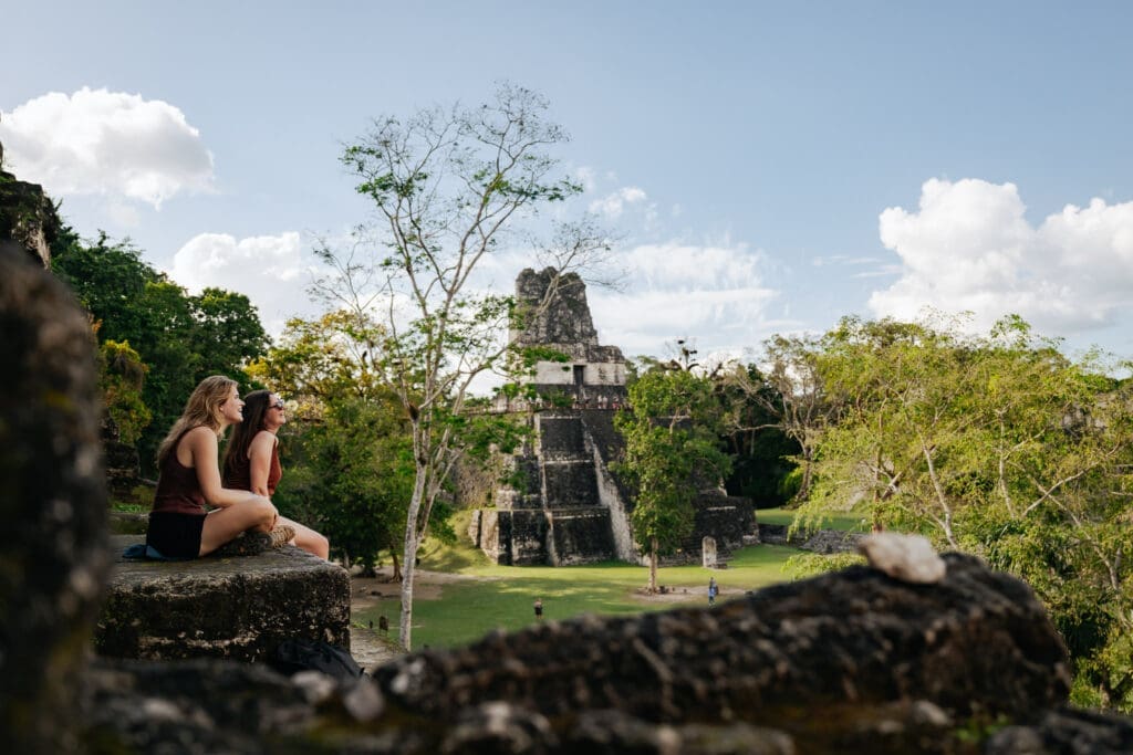 Groepsreis Guatemala - 14 daagse doorreis Guatemala - Vakantie in Guatemala - soloreizen Guatemala - Tikal - wildlife Guatemala - apen in Guatemala