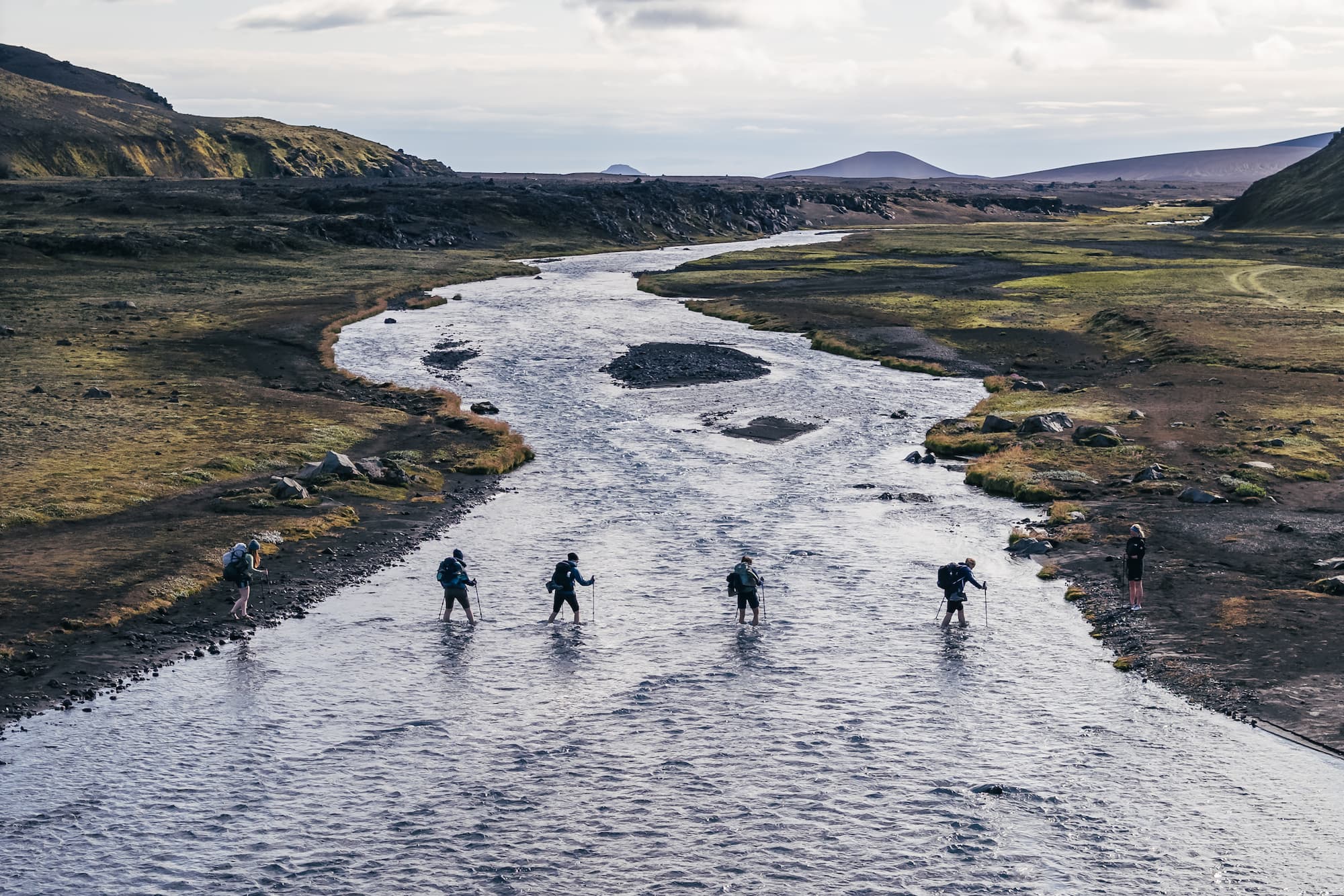 Solo reizen vs. solo groepsreizen: wat is het verschil en wat past bij jou?